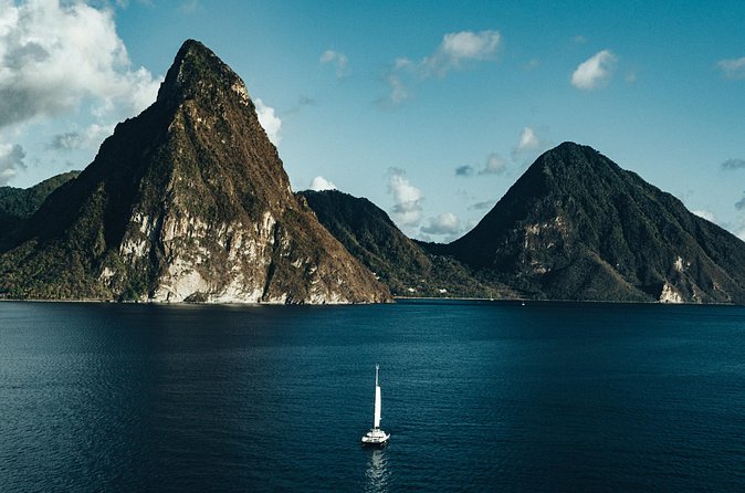 1/2 Day Private Catamaran out of Soufriere - Leaving Soufriere Bay beneath the Pitons