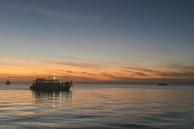 1.5 Hour Bay Side Key Largo Sunset Cruise on a Spacious Catamaran - Catamaran Comfort and Group Size