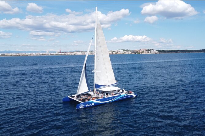 1 Hour Catamaran Sailing Tour in Cambrils - Leaving Marina Cambrils