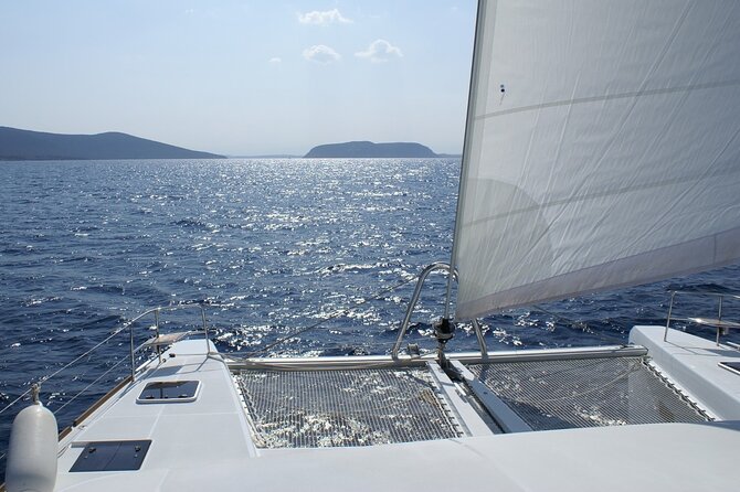 2-Hour Catamaran Tour along the Costa Tropical and Malaga Coast - Crew service and the human side of the outing