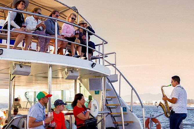 2 Hours Catamaran Sunset Tour - Leaving Paradise Village at 5:00 pm