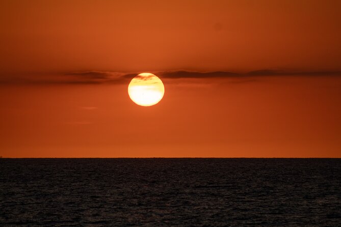 2 Hours Catamaran Sunset Tour - Seating, decks, and mobility considerations