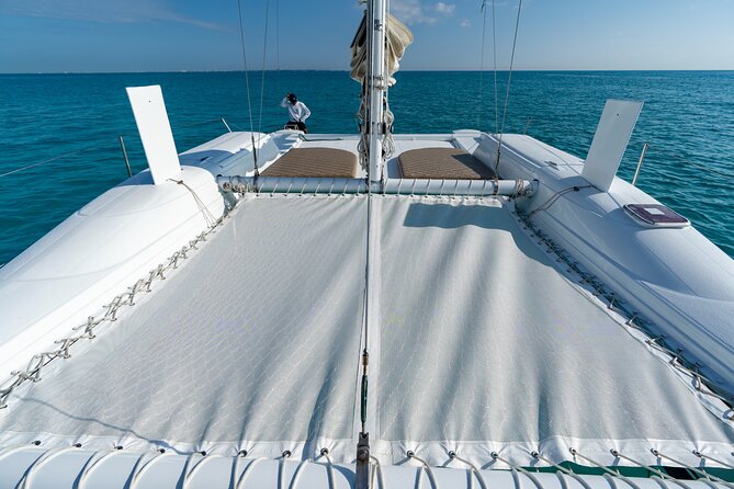 2 in 1 Catamaran to Isla Mujeres Tour from Cancun with Open Bar - Starting at Playa Tortugas in Cancun