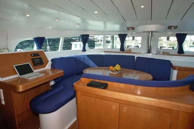 3-Catamaran from Cannigione to the islands of the Archipelago - Why this catamaran trip works well