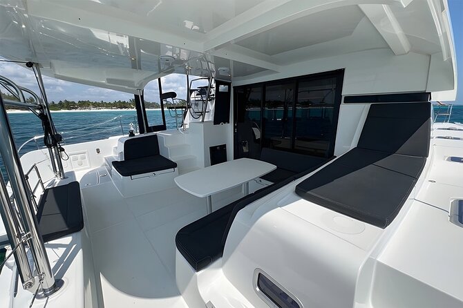 3 Hour Catamaran Experience in a Private 42' Lagoon - Is $1,400 a fair price?