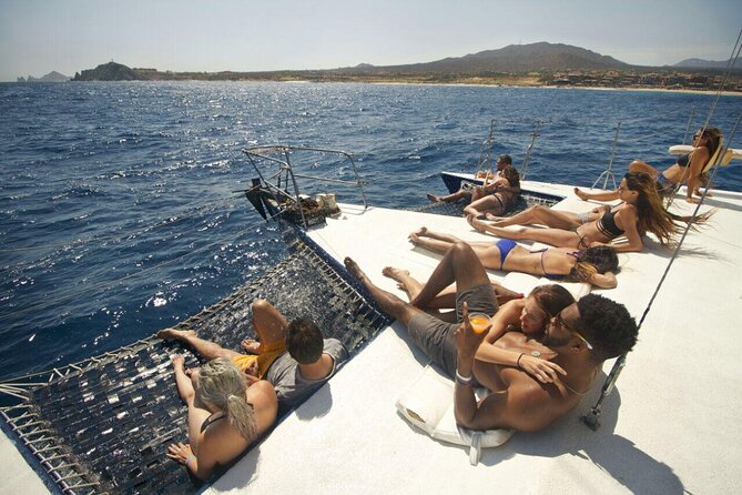 3 hour Snorkeling and Catamaran in Cabo San Lucas - Drinks, snacks, and the optional $10 meal