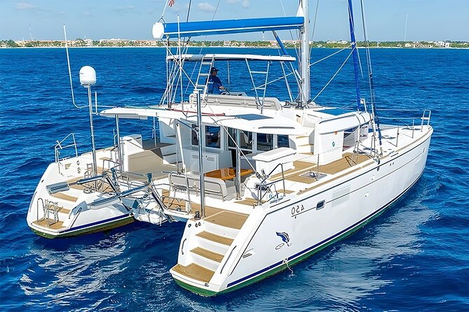 3 Hours Exclusive 45' Lagoon Catamaran Experience - Food, drinks, and the social side