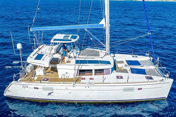 3 Hours Exclusive 45' Lagoon Catamaran Experience - Service from the crew
