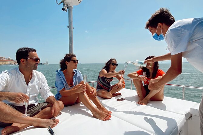 3 Hours Private Tour with Dives in Catamaran in Lisbon - Meeting the crew at Doca de Belém