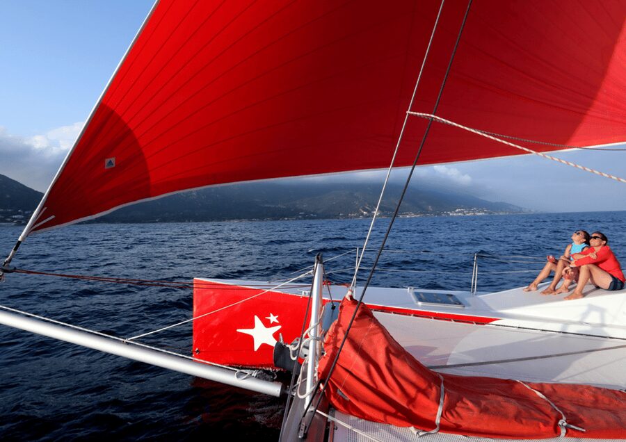 3H30 Explore the south shore of the bay of Ajaccio Catamaran - Key points about the Ajaccio catamaran trip