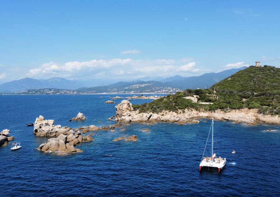 3H30 Explore the south shore of the bay of Ajaccio Catamaran - Anchoring at a cove you cannot reach by land
