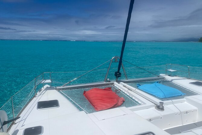 4 Days and 3 Nights in Catamaran on Raïatea and Tahaa - Day 1: Pearls, coral, and local rum