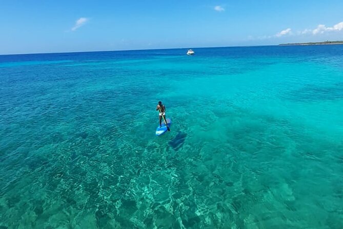 4H Lux 40' Catamaran All-Inclusive in Tulum and Playa del Carmen. - Paamul Bay brings water and beach time together
