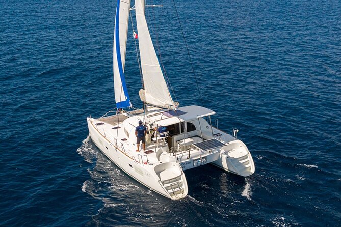 4H Private 38'Catamaran All-Inclusive in Tulum & Playa del Carmen - The crew is a big part of the experience