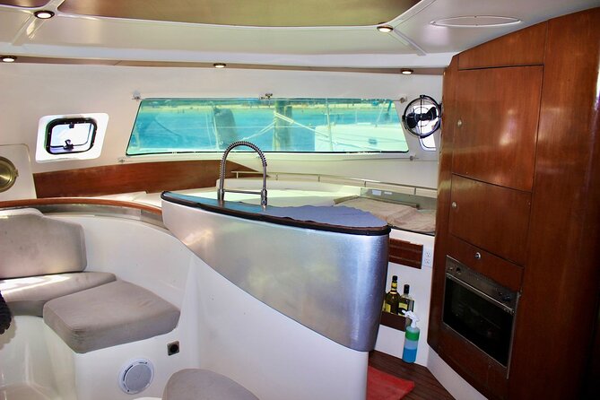4hrs / 46ft Catamaran Private Charter From Cancun to Isla Mujeres - Beaches, downtown, and the limits of a short charter