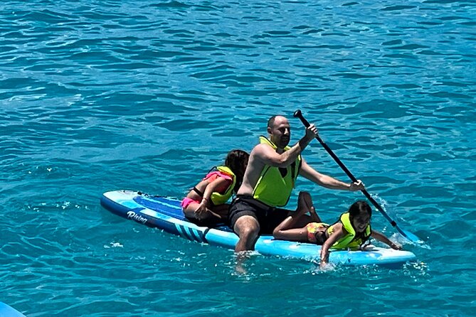 5 Hour Luxury Catamaran Day Sail in Sint Maarten on The Phoenix - Little Bay starts the water fun