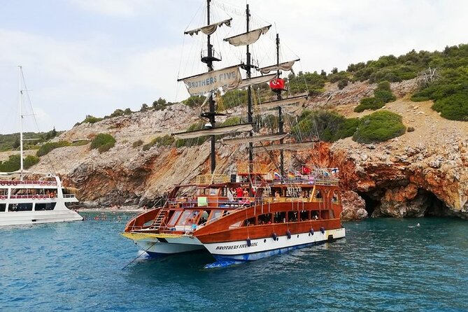 Alanya Catamaran Boat with Swimming and Snorkelling Activity - The harbor departure and a five-hour schedule