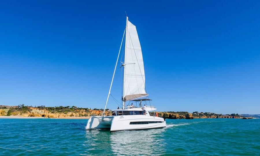 Albufeira: Algarve Half-Day Private Catamaran Charter - Setting out toward the Algarve caves