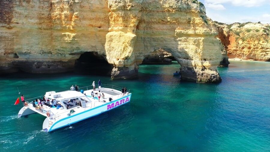 Albufeira: Catamaran Cruise with BBQ & Open Bar on the Beach - Leaving Albufeira Marina for the western coast