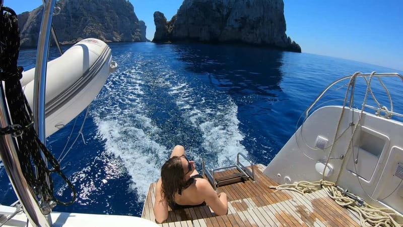 Alghero: Scenic Catamaran Cruise with Lunch and Snorkeling - Key details before you book