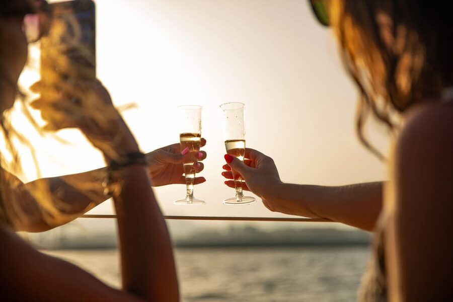 Alicante: 2-Hour Late Afternoon Catamaran Cruise - The five things to know before you book
