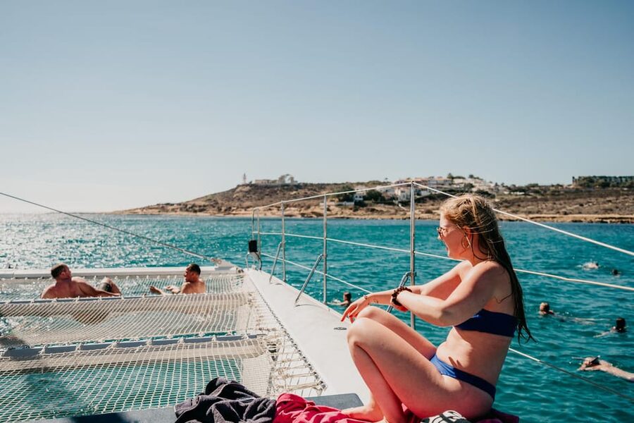 Alicante: 3-Hour Coastal Catamaran Cruise - Returning Along the Alicante Coast