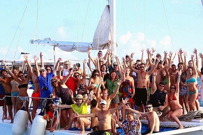 All-Inclusive Isla Mujeres Catamaran with Free Transportation - The five details that matter most