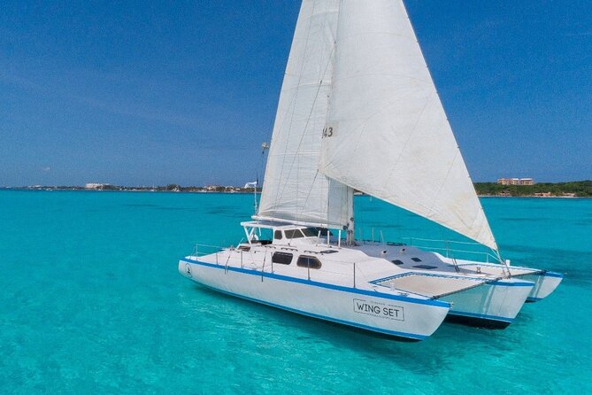 Amazing Catamaran to Isla Mujeres for the best price - The spinnaker flight over the Caribbean