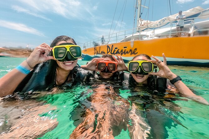Aruba Morning Snorkel Sail aboard Palm Pleasure Catamaran - Lunch, cocktails, and the value of the $124 price