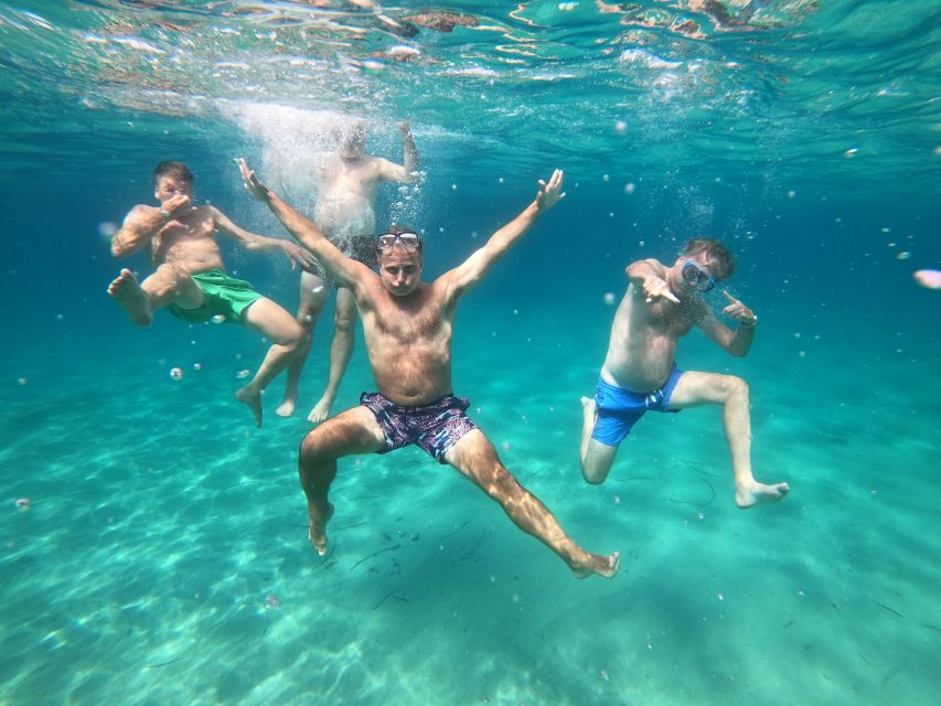 Athens: Catamaran Cruise with Fresh Lunch and Wine - Greek lunch served on board