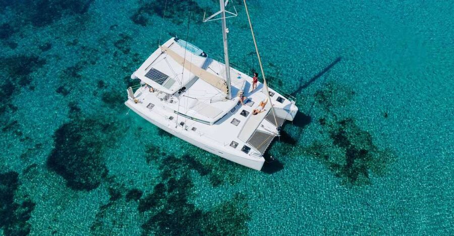 Athens: Catamaran Cruise with Fresh Lunch and Wine - Sailing back toward Alimos Marina