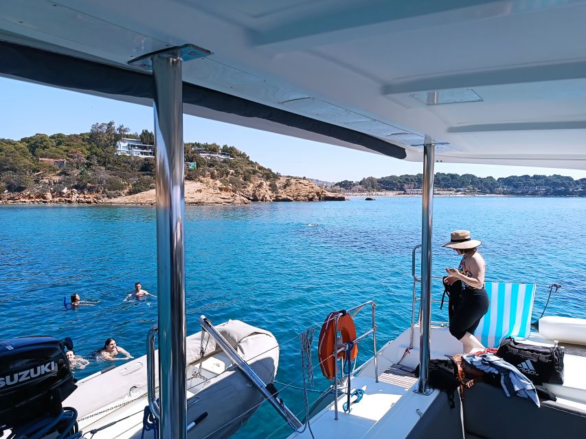 Athens: Catamaran Cruise with Fresh Lunch and Wine - Who should book this Athens boat tour?
