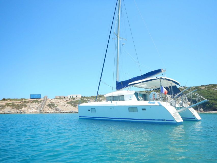 Athens: Catamaran Cruise with Fresh Lunch and Wine - Should you book the Athens catamaran cruise?