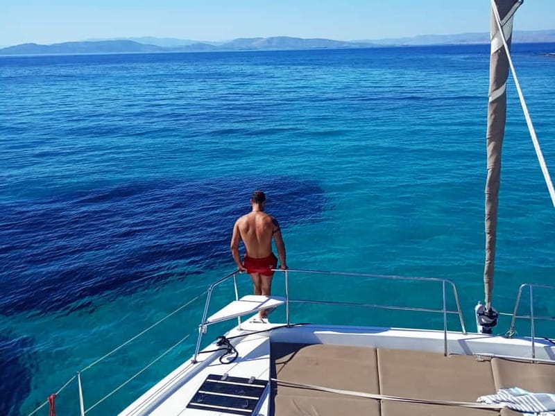 Athens: Half-Day Morning Catamaran Cruise with Meal & Drinks - A home-style lunch served at sea