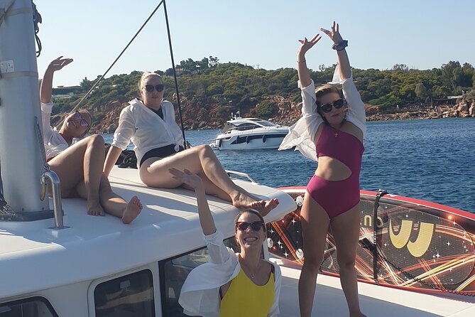 Athens Riviera Catamaran tour with fresh Meal Drinks and Swimming - Morning light or a sunset return?