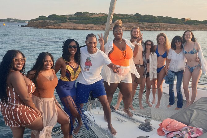 Athens Riviera Private Sail Catamaran with Meal and Wine - The last hour and return to Alimos