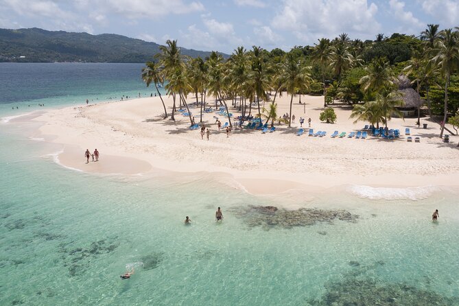 Bacardi Island Excursion with Catamaran, Beach and Lunch - Reaching Samaná Bay from Punta Cana