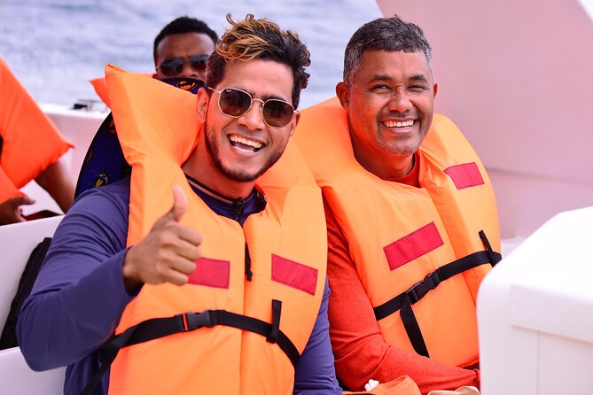 Bacardi Island Excursion with Catamaran, Beach and Lunch - A 30-minute stop in the natural pool