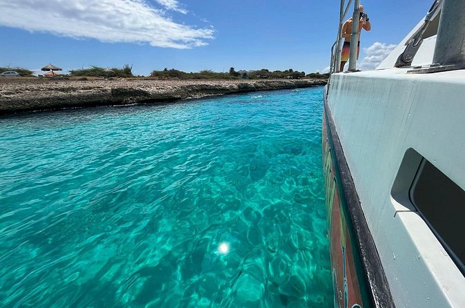 Banana Adventure Catamaran Shipwreck Snorkel and Turtle Swim - Who should book this catamaran?