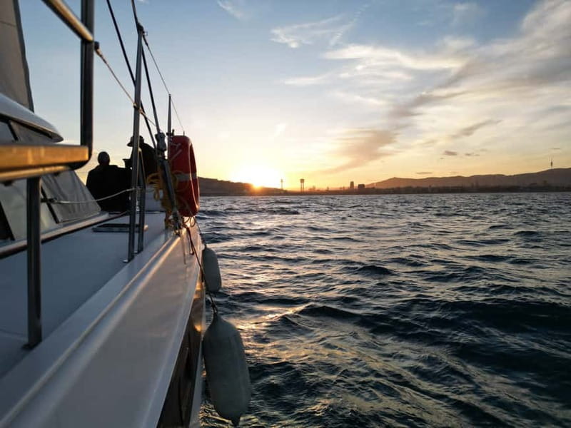 Barcelona: Luxury Catamaran Sunset Cruise - Drinks, snacks, and onboard comfort