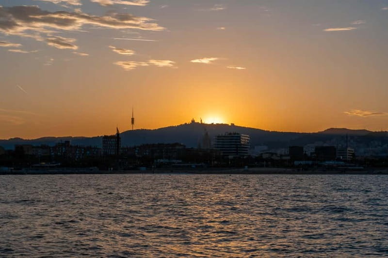 Barcelona: Sunset Catamaran Cruise with Wine and Tapa - The middle section: Barcelona from the sea