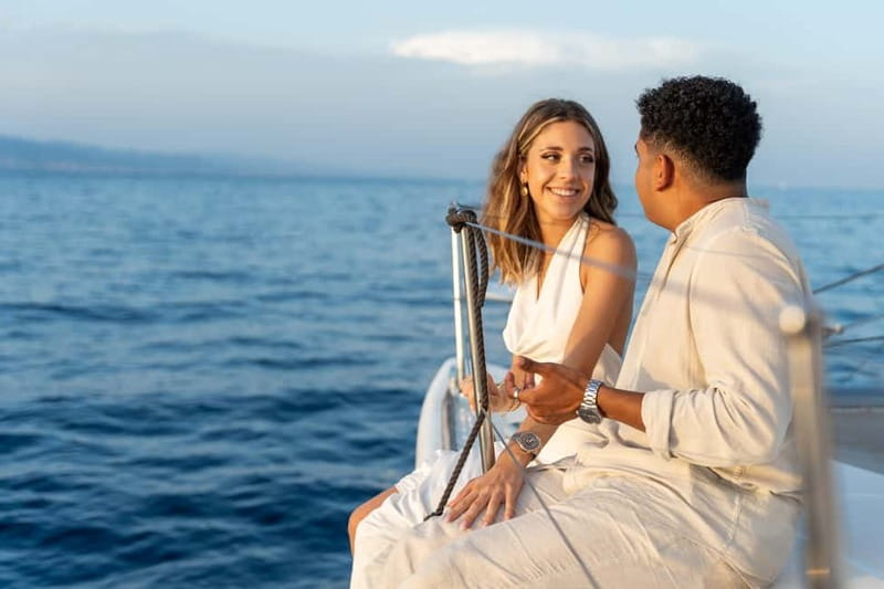 Barcelona: Sunset Catamaran Cruise with Wine and Tapa - Comfort, weather, and what to pack