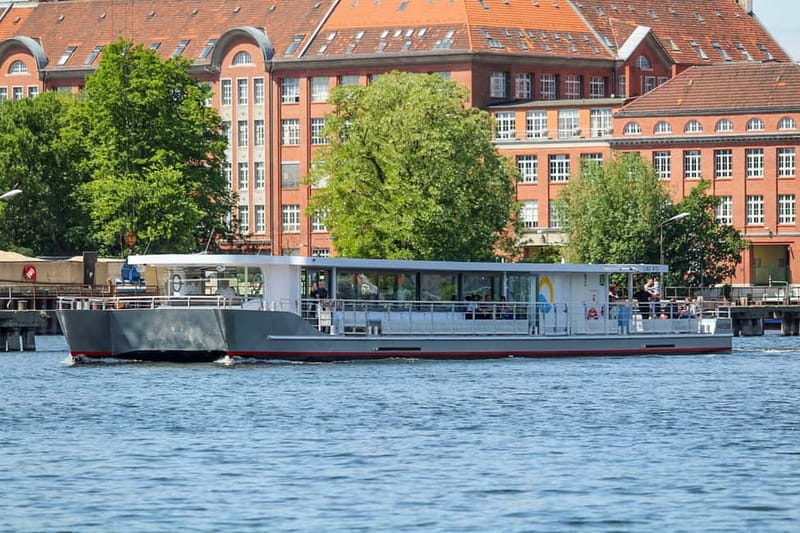 Berlin: East Side Gallery Spree Cruise in a Solar Catamaran - What this Spree cruise is really about