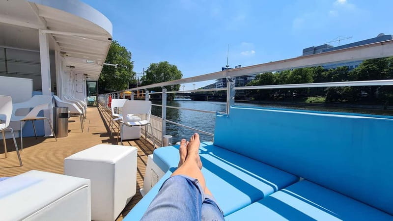 Berlin: East Side Gallery Spree Cruise in a Solar Catamaran - Treptow Park and the quieter side of Berlin