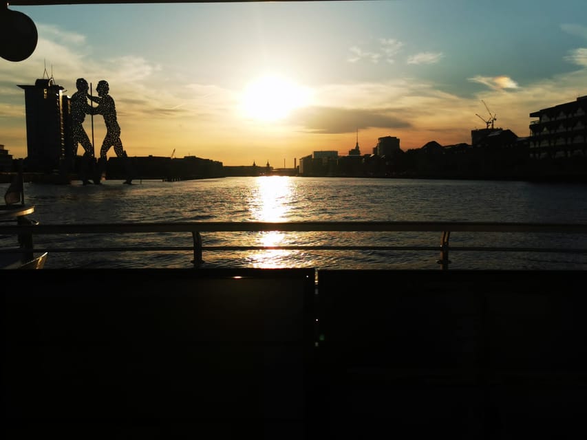Berlin: Exclusive Boat Tour on a Solar-Powered Catamaran - The Mühlendamm lock is the route’s mechanical highlight