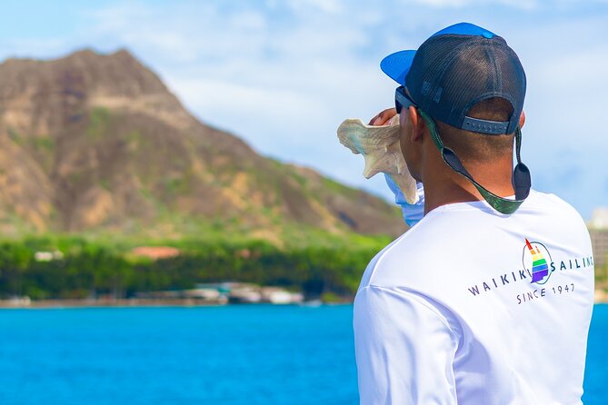 Board from Waikiki Beach for Aloha Hour Sail on Hāwea Catamaran - The afternoon sail toward Diamond Head
