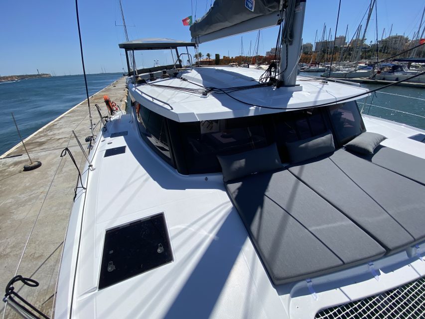 Boat in Algarve - Luxury Catamaran - Portimão - Swimming, paddleboarding, and time on deck