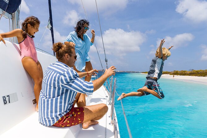 Brunch & Snorkel Catamaran Tour - Meeting at Kaya J. N. E. Craane in Kralendijk