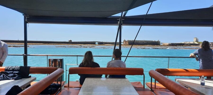 Cádiz: Sunset Catamaran Cruise Tours - Who will enjoy this Cádiz cruise?