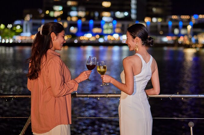 Cairns Catamaran Harbour and Dinner Cruise - Key things to know before booking